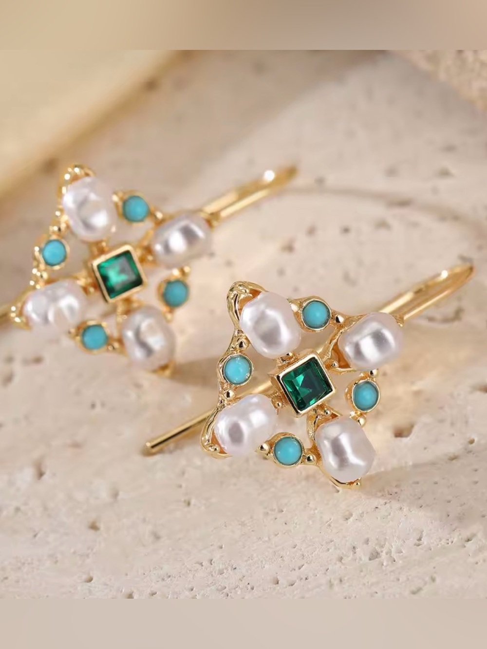Pearl Look Green Blue Gem Dangle Earrings Gold Tone Vintage Statement Jewelry - Picture 3 of 5